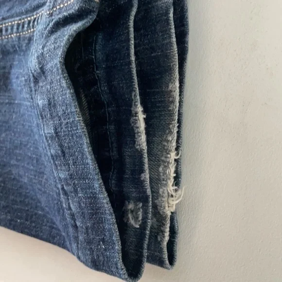 Ladies Jeans by Guess (Stretch) - Picture 12 of 14